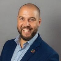 Des Ceronio Email