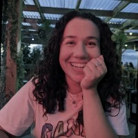 Robyn Uden Email & Phone Number