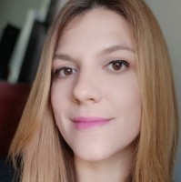 Maria Kiourti Email