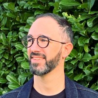 Régis Fay Email
