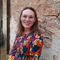 yomp Employee Julie Icp's profile photo