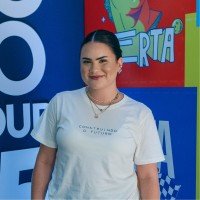 Louise Azevedo Email