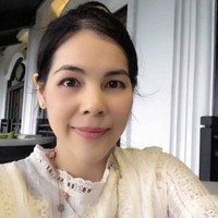 Nicole Leung Email