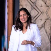 Lorena Chamochumbi Email