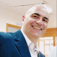 Haris Karampelas Email