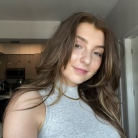 SUGARED + BRONZED Employee Larissa Anderson's profile photo