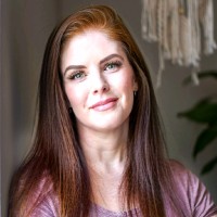 Lindsey Wander Email & Phone Number