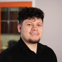 Gerardo Nieves Email