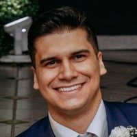 Vinícius Bezerra Email & Phone Number