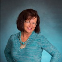 Viper Communications Employee Barbara Bunch's profile photo
