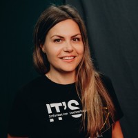 Оksana Yasynska Email