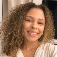 Grupo Dismotor Employee Gláucia Oliveira's profile photo