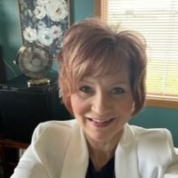 Tricia Lee Email