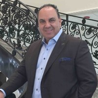 Email e telefono di Maurice Payami