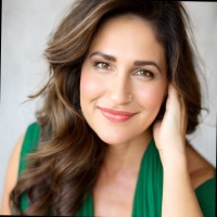 Armoire Employee Shefali McDermott's profile photo