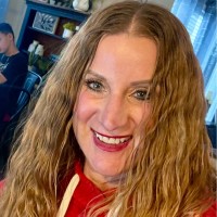 Sheffield Place Employee Tina Baker's profile photo