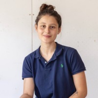 Camila de Andrade Bianchi Email