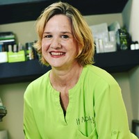 med•lē Handbags Employee Gena Smith's profile photo