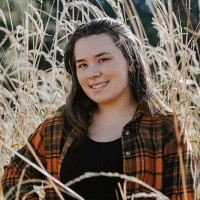 Savannah Kelly Email & Phone Number
