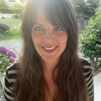 McKenzie SewOn Employee Rachel Strasshofer's profile photo