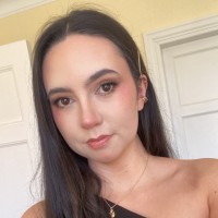 ShinAwiL Employee Suzanne Stapleton's profile photo
