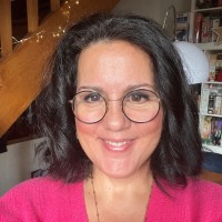 Karima Biscaro Email