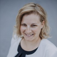 Carola Rinker Email