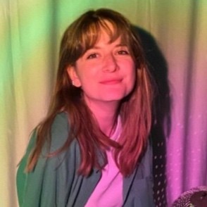 Elisabeth Oster Email & Phone Number