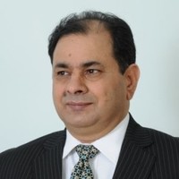 Email e telefono di Navin Pathak