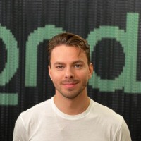 Raúl Pérez Email