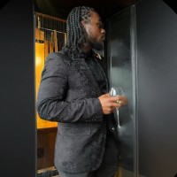 Ché Marshall Email
