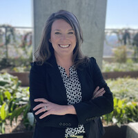 PS Property Management Company, Inc. Employee Stefanie Hartzell's profile photo