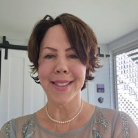 Shutterfly.com Employee Karen Giuffrida's profile photo