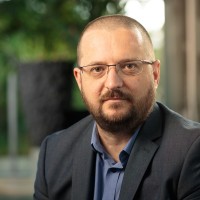 Peter MacKenzie Email