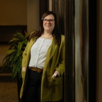 Diversified Portfolios, Inc Employee Olivia Pierce's profile photo
