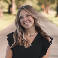 Ashlyn Stonge Email & Phone Number