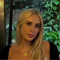INVADES Employee Amelia Hollis's profile photo
