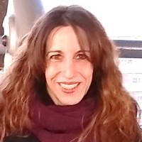 Verónica García Sánchez de León Email