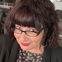 Riviera Creek Employee Lisa Devries's profile photo