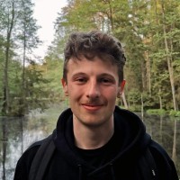 Bartek Nowosad Email