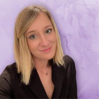Ilenia Vezil Email & Phone Number