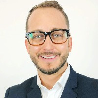 Northwestern Mutual Employee Roberto Garzon's profile photo