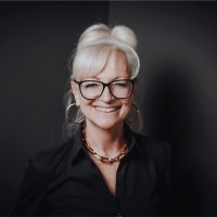 Corinna Kretschmar-Joehnk Email