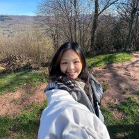 Vanguard Interiors Employee Natalie Fen's profile photo