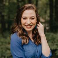 Maria Labrador Email