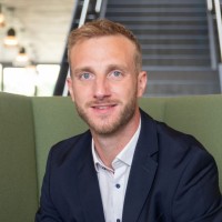 Niklas Segbers Email