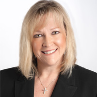 Worthington Bank Employee Lisa Miller's profile photo