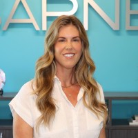 Barnet Products Employee Erin Winter's profile photo