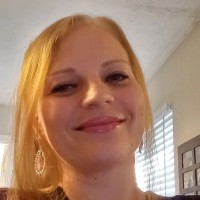 Stacklr Employee Sara Richarde's profile photo