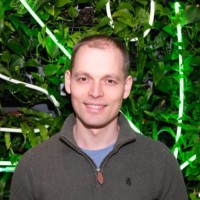 Andreas Stokka Email
